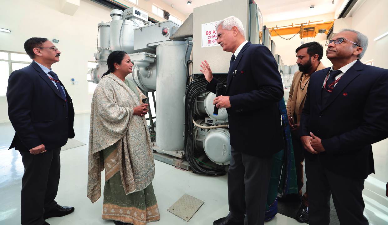 CM Rekha inaugurates new power substation for metro