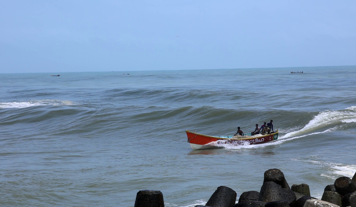 Coast Guard, Navy step up search for 7 Andhra fishermen missing since Aug 3
