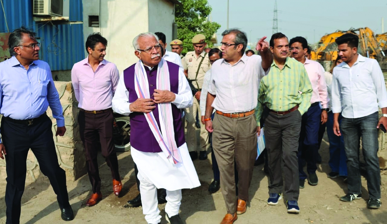 Complete remediation of Bhalswa landfill by September: Manohar