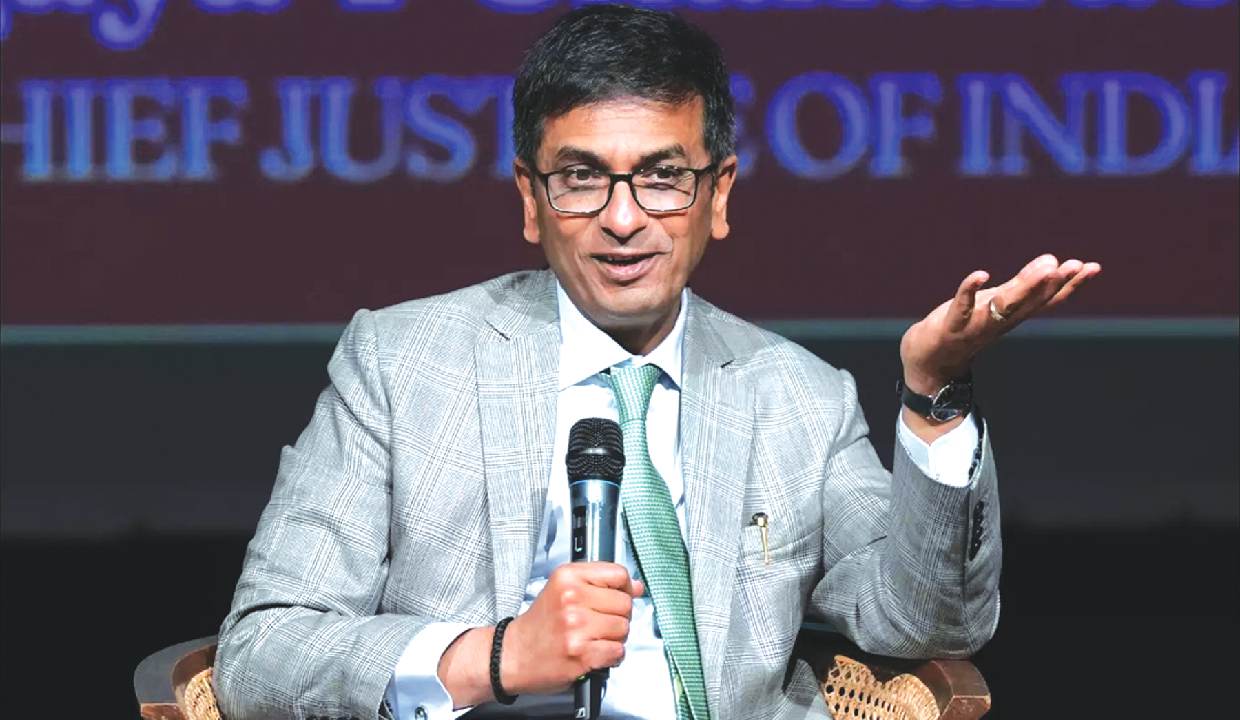Congress attacks former CJI DY Chandrachud over bail remark