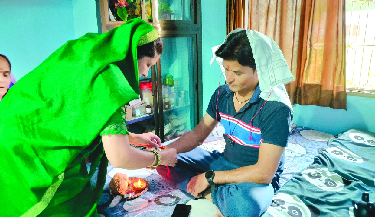 Cow dung rakhis bloom as Uttarkashi women find new livelihood