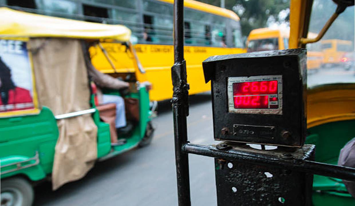 Delhi-NCR Taxi, Auto drivers announce 3-Day strike amid fuel price hike