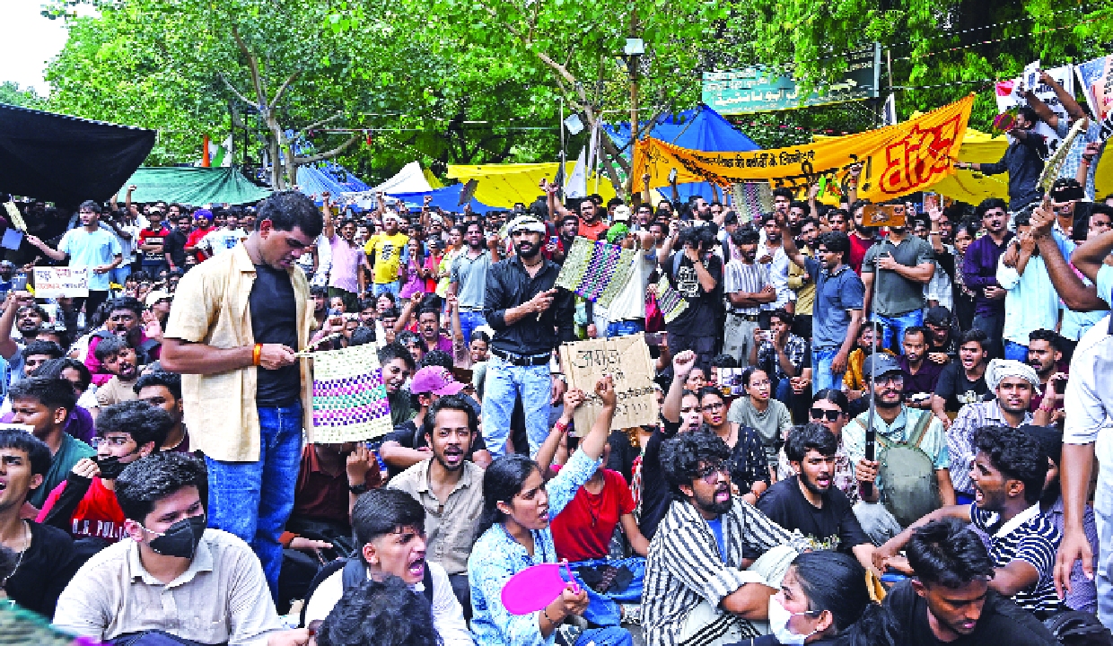 Delhi Police debunks 15 ‘fake news’ claims amid CJP protest