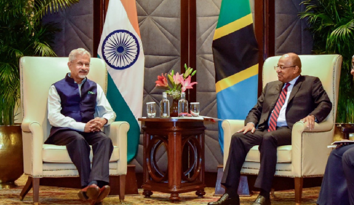 EAM Jaishankar meets Zanzibar President, discusses cooperation in AI, Education and Healthcare