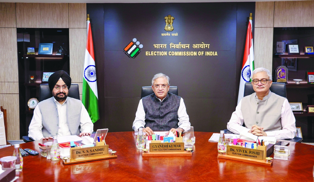 EC rejects reports of internal rift