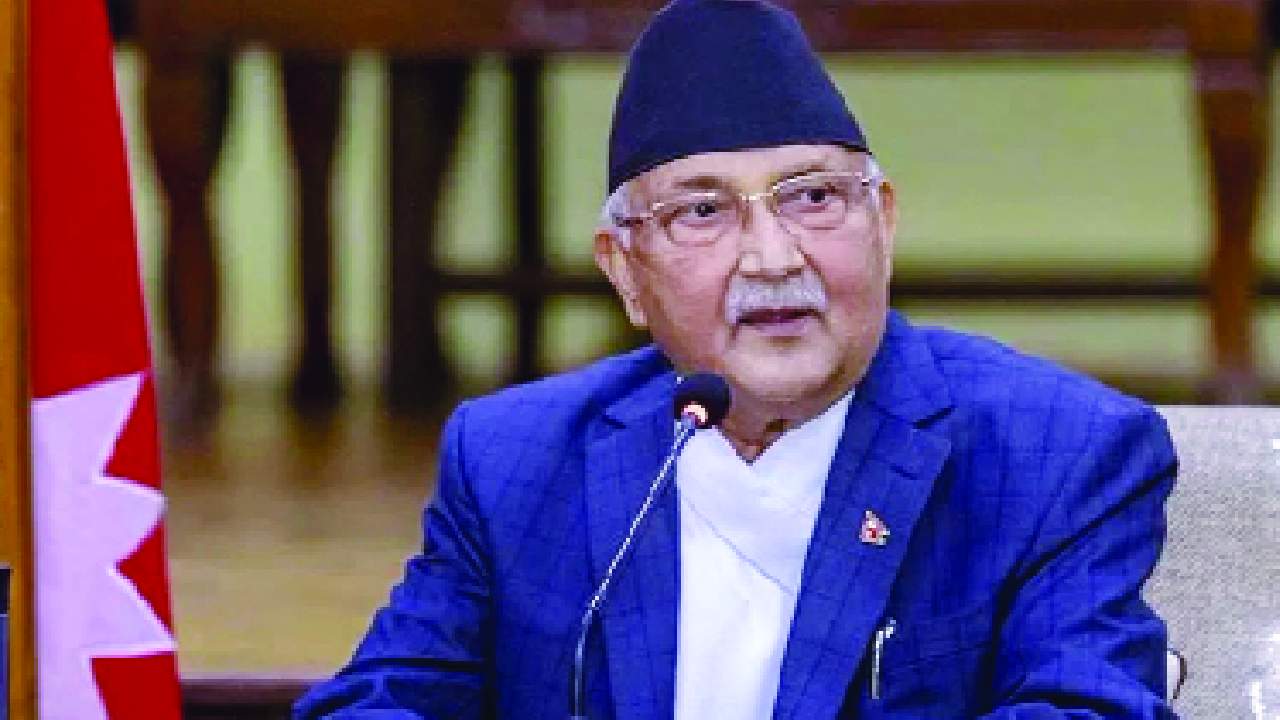 Ex-PM Oli’s travel ban lifted by probe Commission