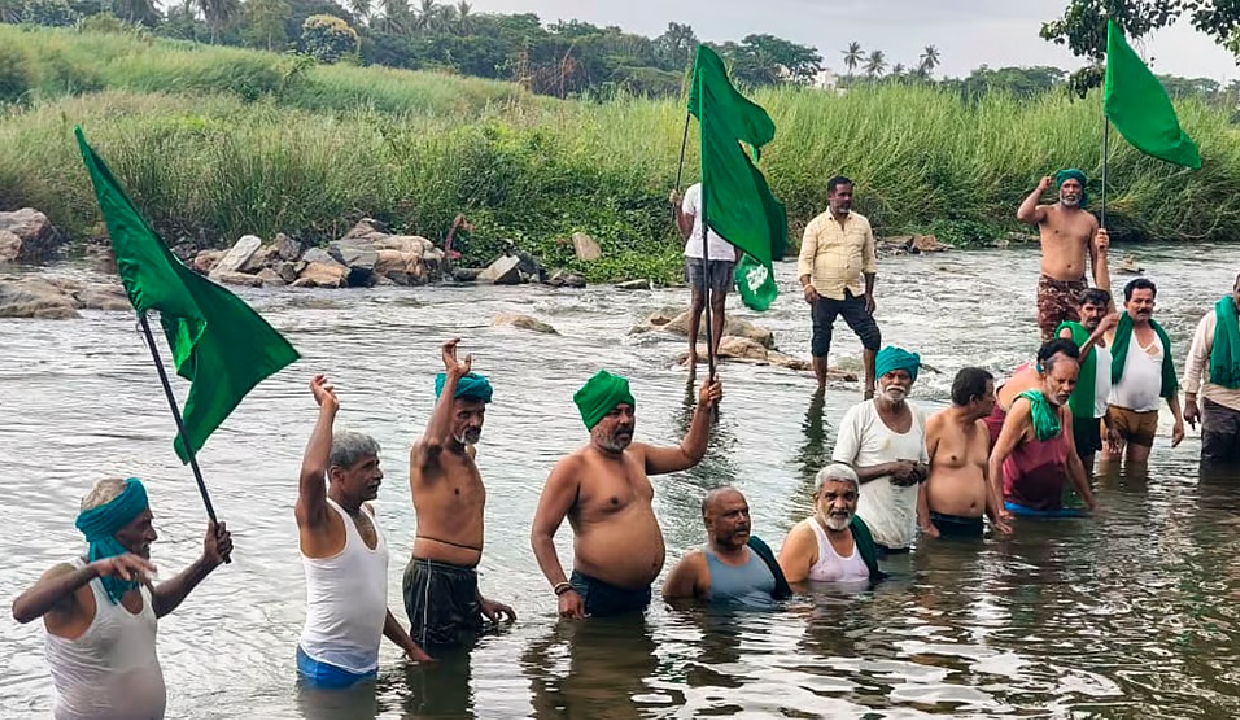 Farmers, Kannada groups protest near KRS Dam over Cauvery water release