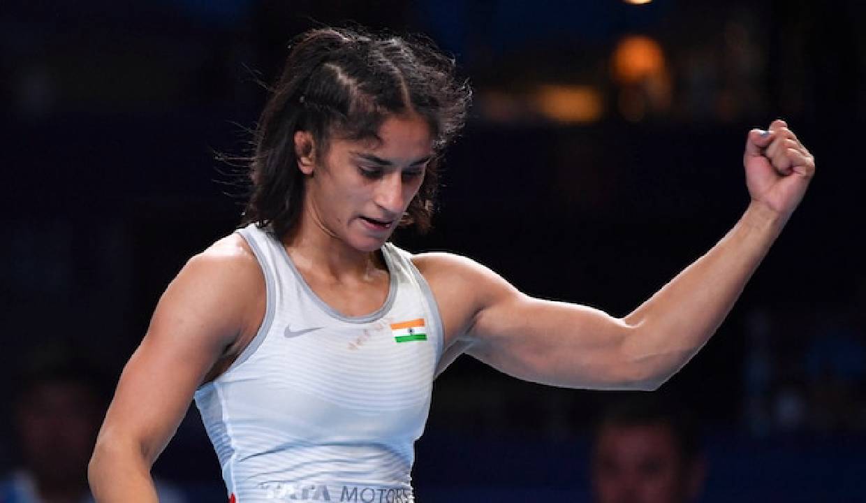 FI moves Supreme Court against Delhi HC order allowing Vinesh Phogat in Asian Games Trials