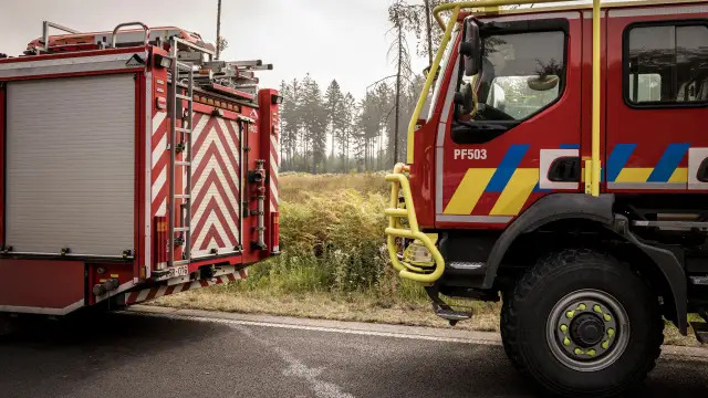 Firefighters battle massive Belgian wildfire, forcing hundreds to evacuate
