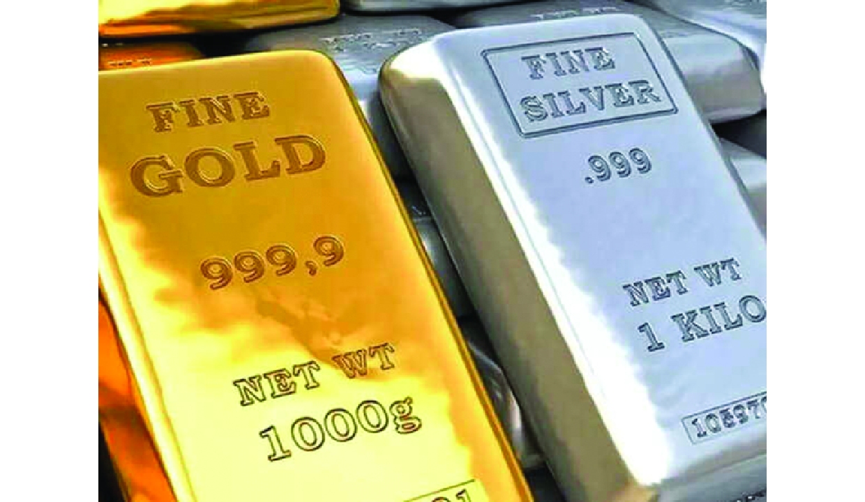 Gold rises on retail buying by Rs 300, silver remains flat