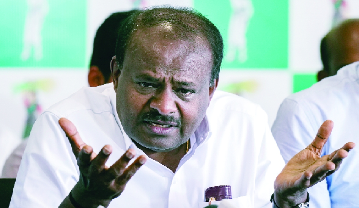 HD Kumaraswamy seeks farmer participation in talks over Bidadi row