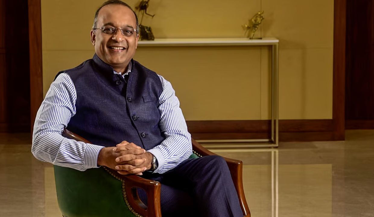 HDFC Bank CEO Jagdishan opts out of reappointment amid governance concerns