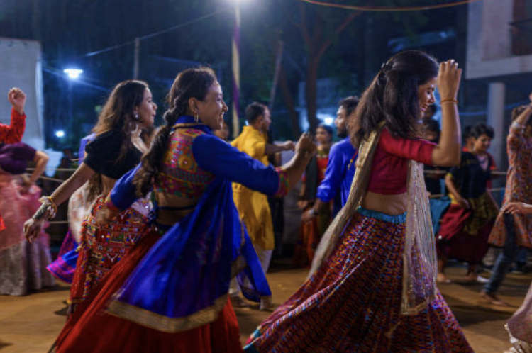 Hindu group 'bars' non-Hindus from Garba events, deploys teams to 'monitor' celebrations