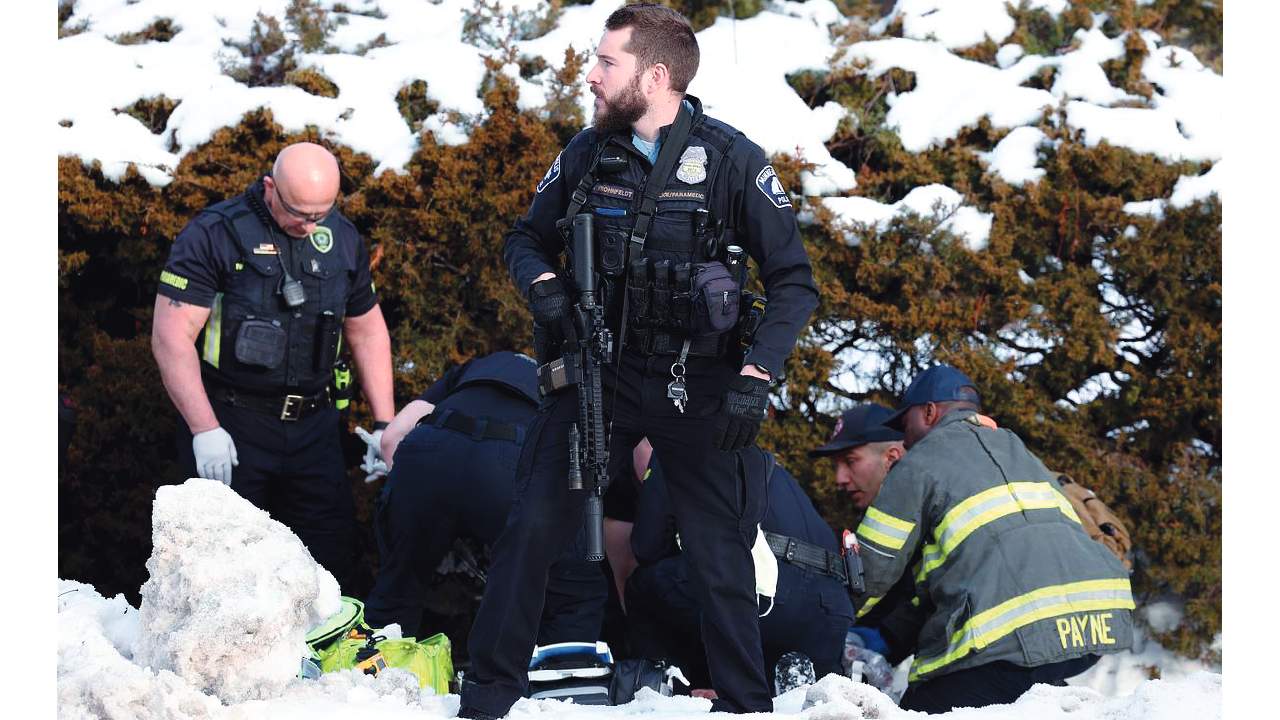 ICE officer kills woman in Minneapolis