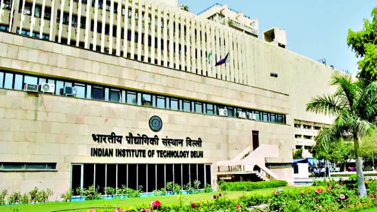 IITs to revamp curriculum for MTech and PhD courses