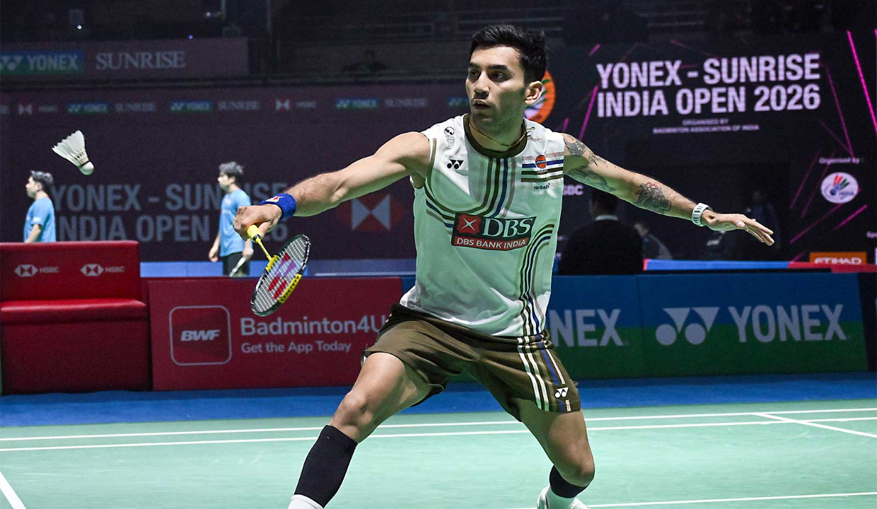 India blank Bangladesh 3-0 to enter Asian Games badminton quarterfinals