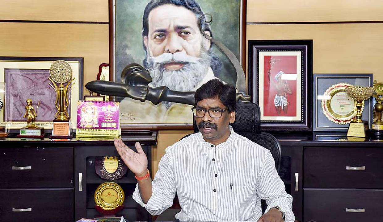 Jharkhand CM orders probe after elderly man allegedly dies without treatment over delayed pension withdrawal