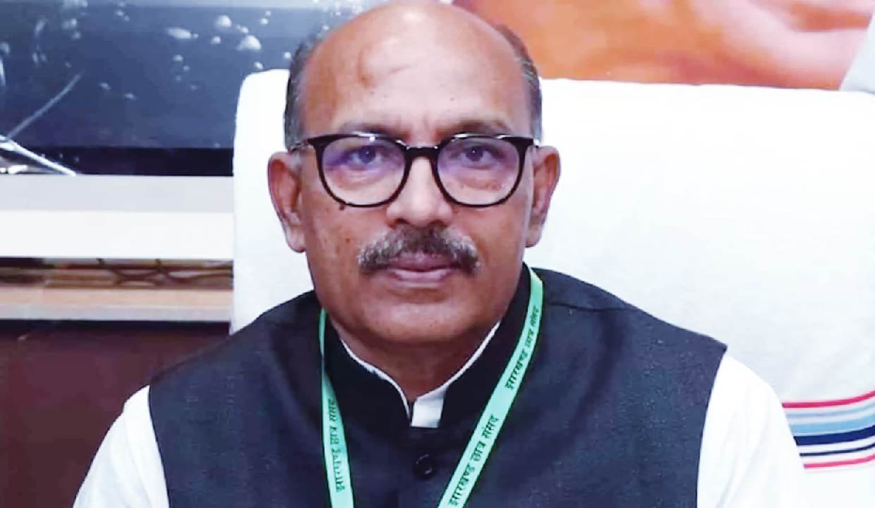 Jharkhand speaker Mahato chairs all-party meeting