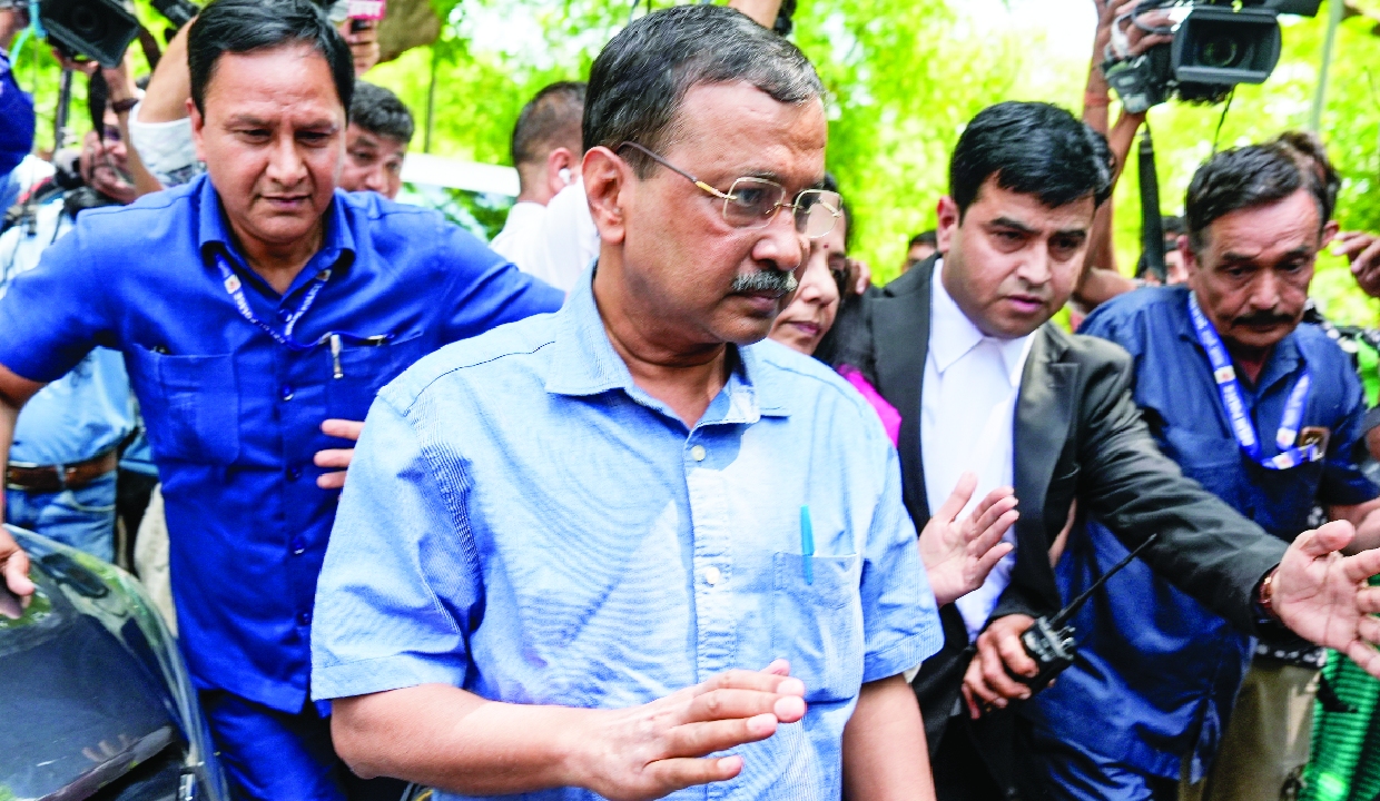 Kejriwal argues own case in HC; recusal plea on April 13