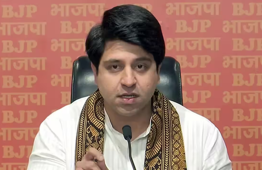 Leaving 'vyavastha', not 'vyakti' or 'vichar': Shehzad Poonawalla resigns from BJP