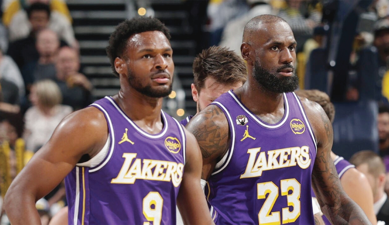 Lebron and Bronny connect on first father-son assist