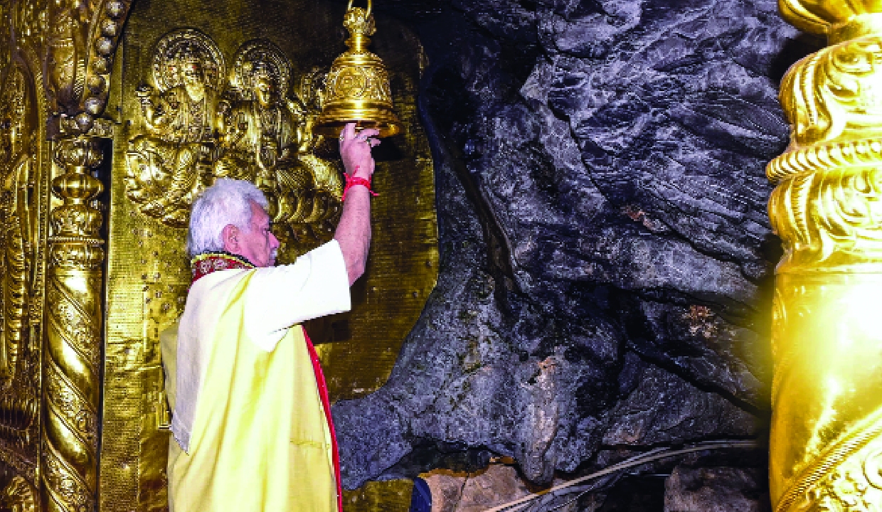 LG Sinha reviews offerings system at Vaishno Devi Shrine amid fake silver row