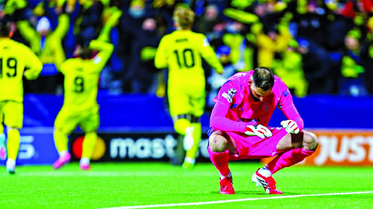 Man City stunned in huge Champions League upset