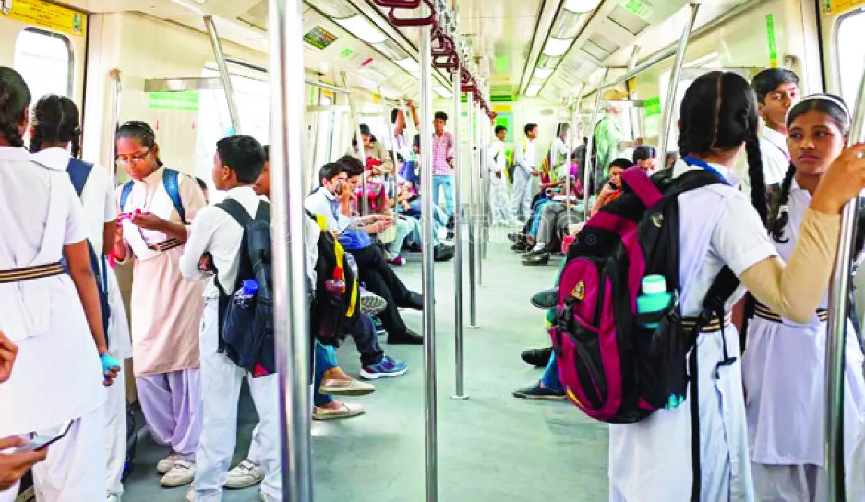 Metro to prioritise CBSE students at security, ticket counters