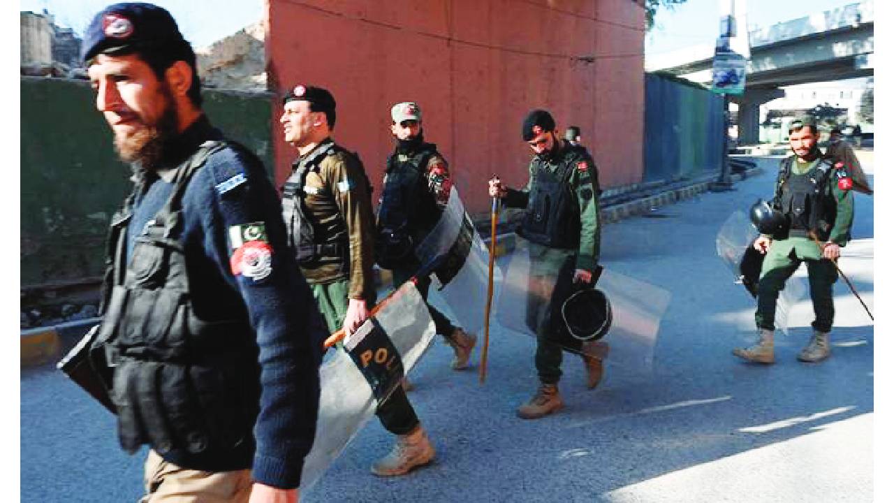 Militants kill six policemen in Pakistan’s KPK