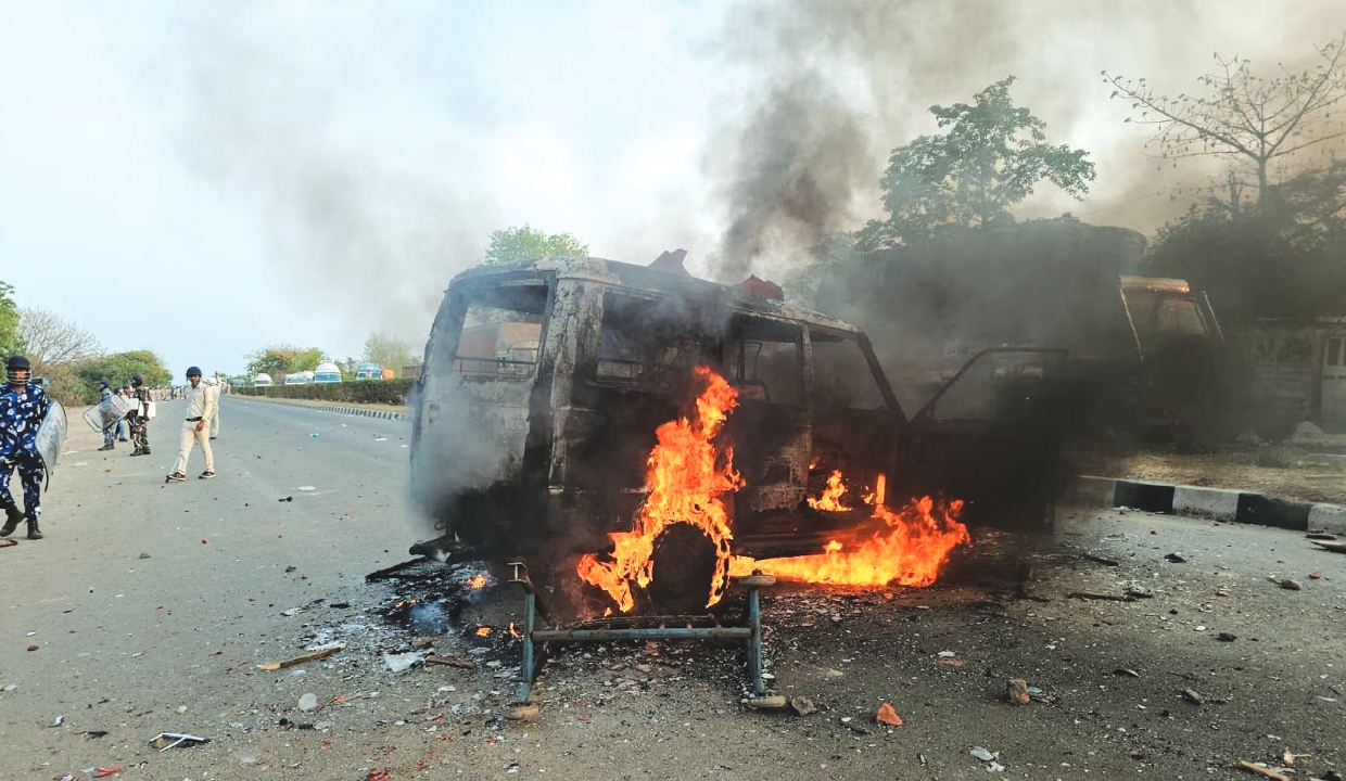 Murshidabad violence: SC dismisses West Bengal Govt’s plea against HC order