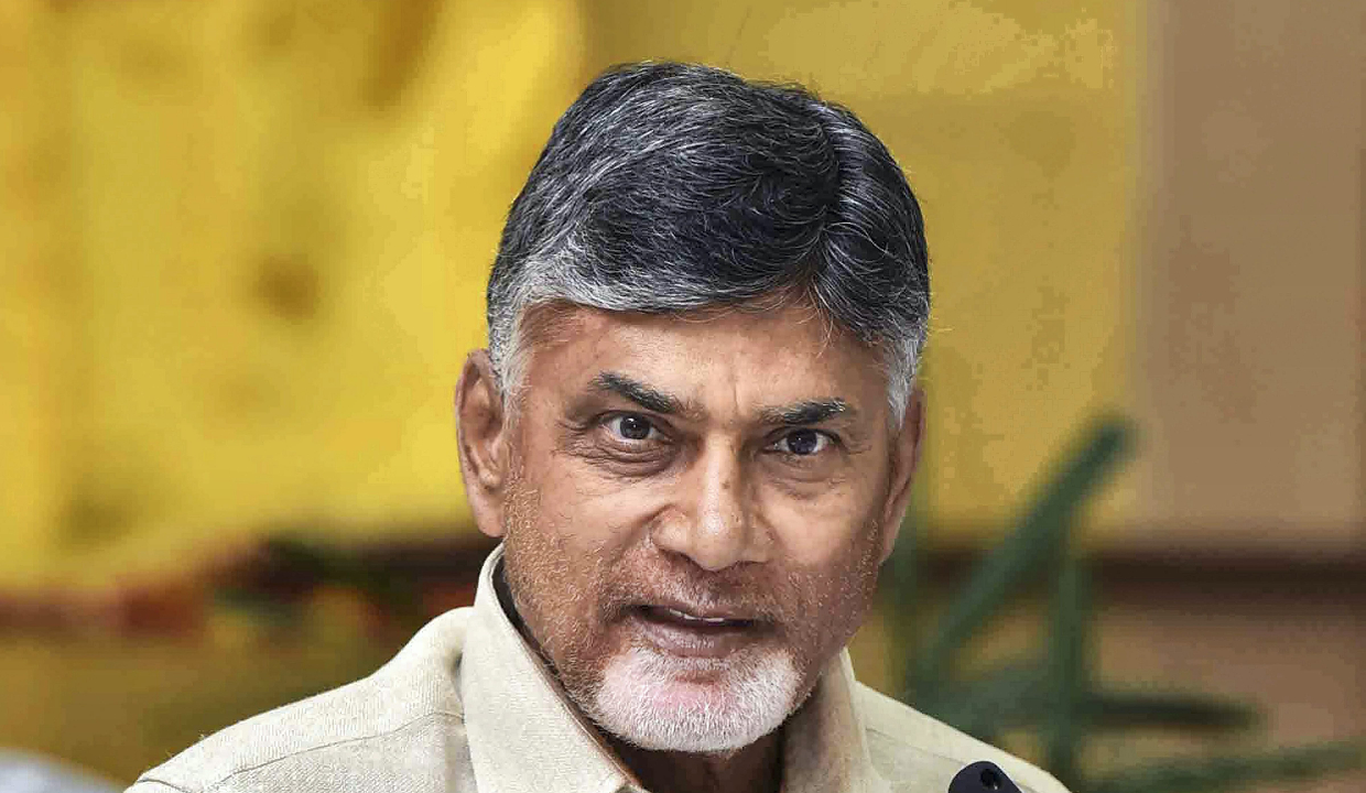 Naidu inaugurates pilgrim experience centre, SV museum in Tirumala; flags off 32 electric buses