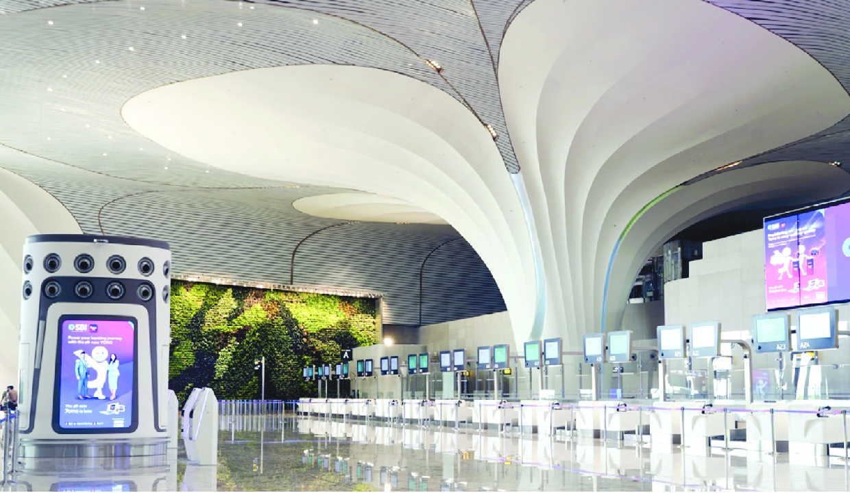 Navi Mumbai commences international freighter operations