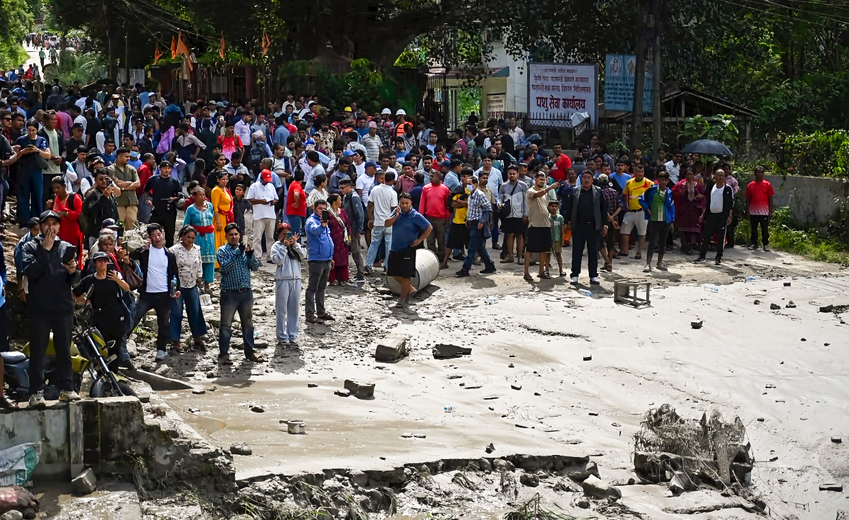 Nepal floods : Bengal, Tamil Nadu groups among Indians missing