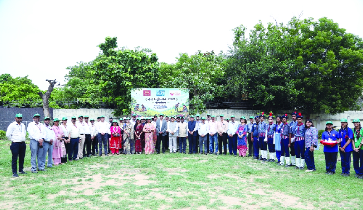 NHPC chief calls for collective green action