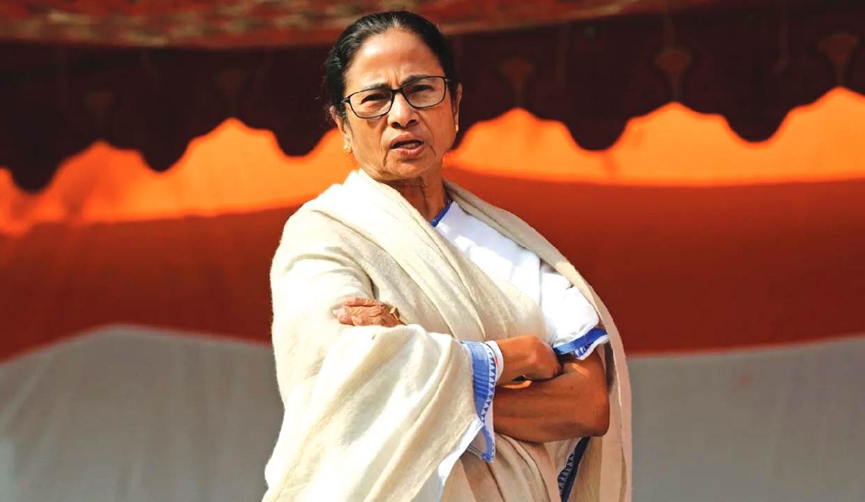 Nothing for common man, says Mamata