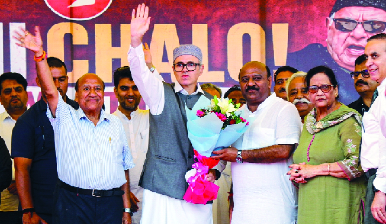 Omar targets Union Govt over delayed J&K Statehood