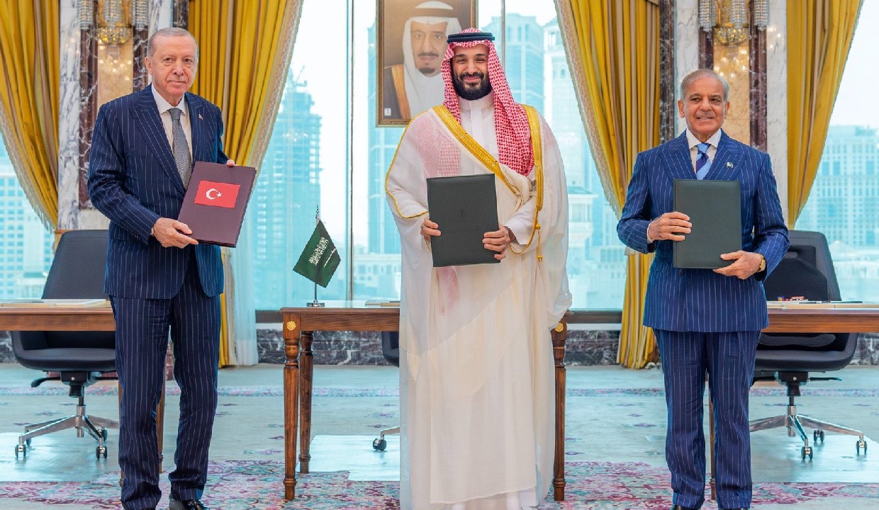 Pakistan, Turkiye, Saudi Arabia to hold first Makkah pact meeting in Istanbul