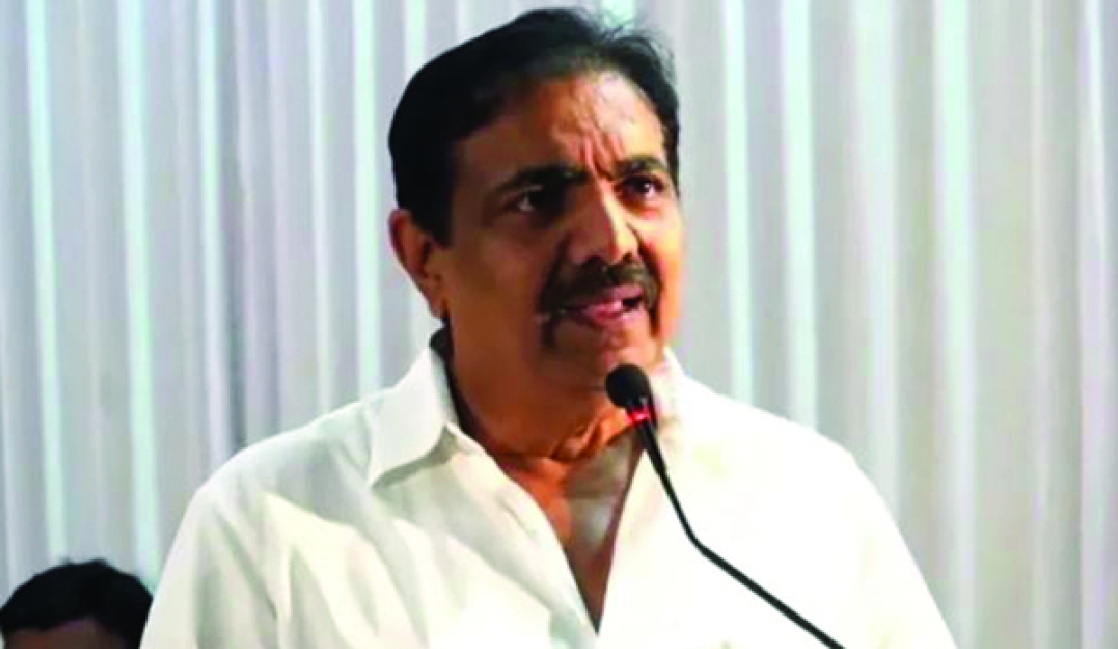 Parties being broken to push delimitation: Jayant Patil