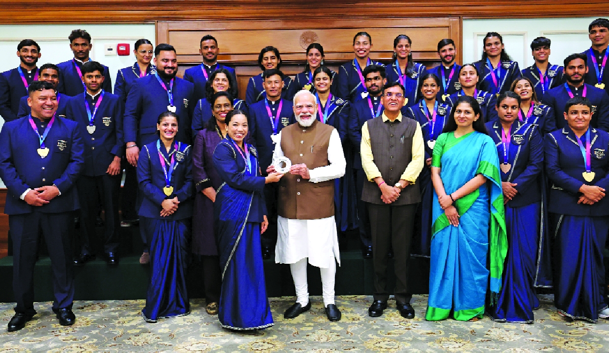 PM Modi hosts CWG medallists, lauds Lovlina