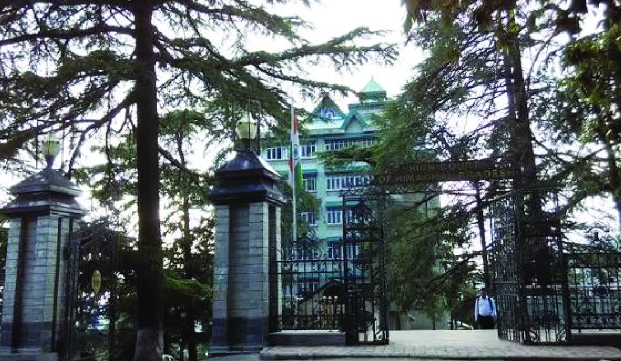 Private WhatsApp messages not public criticism: HP HC