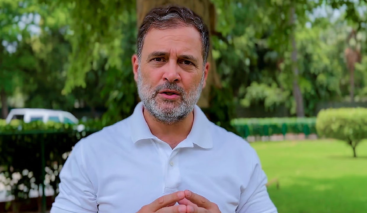 Rahul Gandhi slams Maharashtra Govt over TET paper leak, seeks relief for 6 lakh candidates