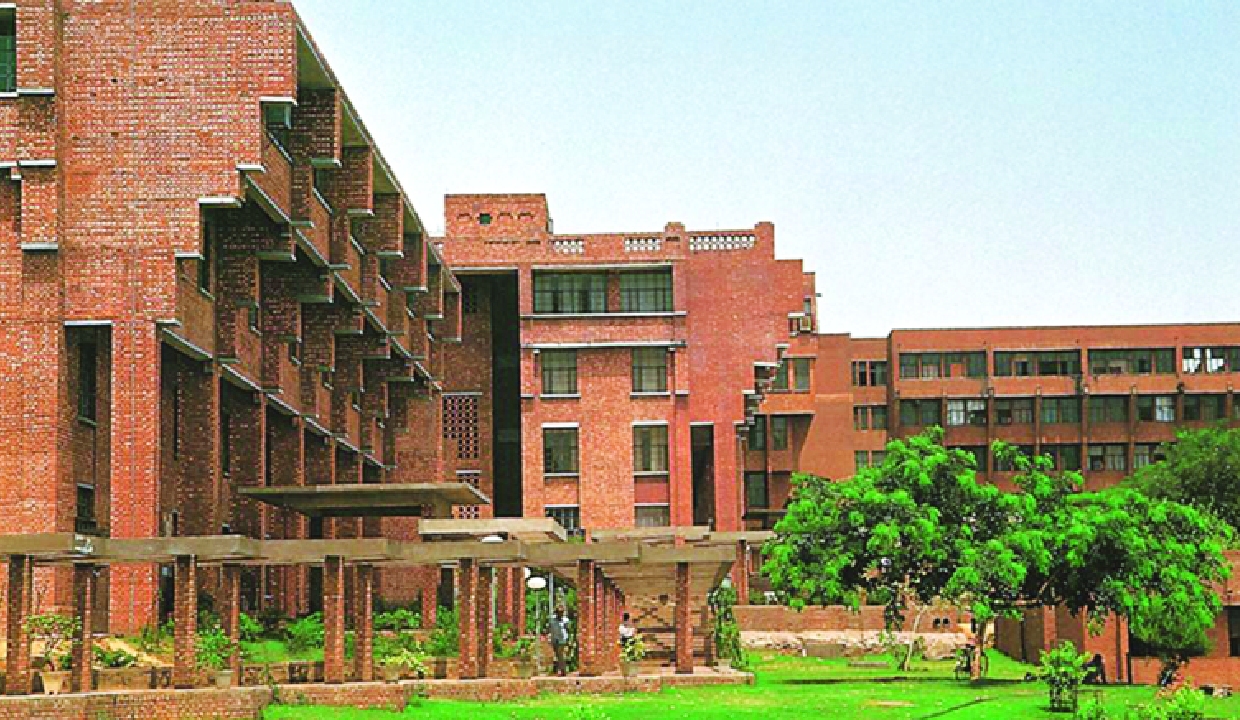 Roti, poori disappear from JNU messes amid gas shortage