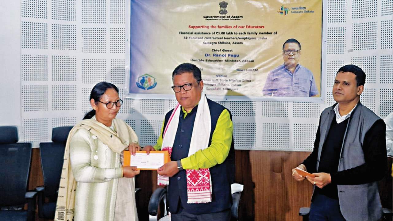 Samagra Shiksha, Assam extends Rs 5 lakh aid to kin of deceased contractual teachers