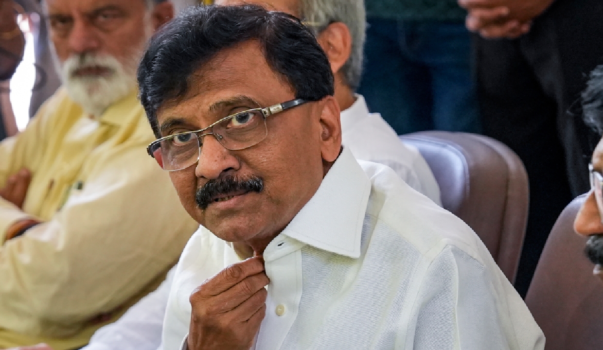 Sanjay Raut alleges Rs.50 crore offer to Shiv Sena (UBT) MPs amid defection rumours