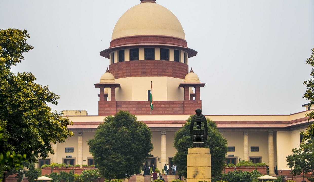SC orders action against Mau SPs from 2023 over 'casual approach' in criminal case trial