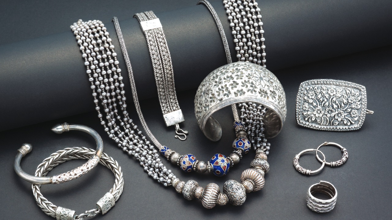 Silver crashes to INR 2.43 lakh/kg