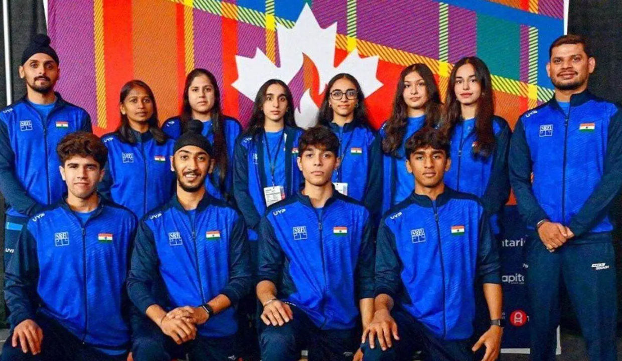 Squash: Indian men, women enter quarterfinals
