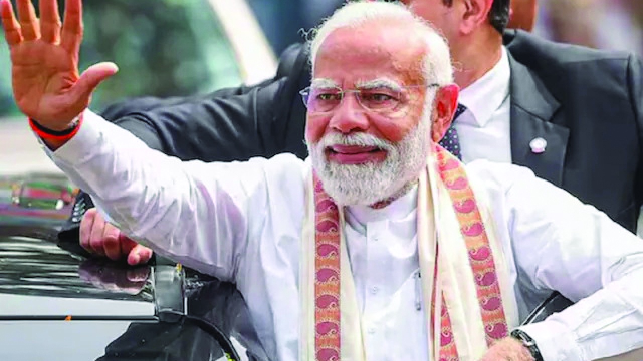 Stability at the top, uncertainty below: The test before Modi 3.0