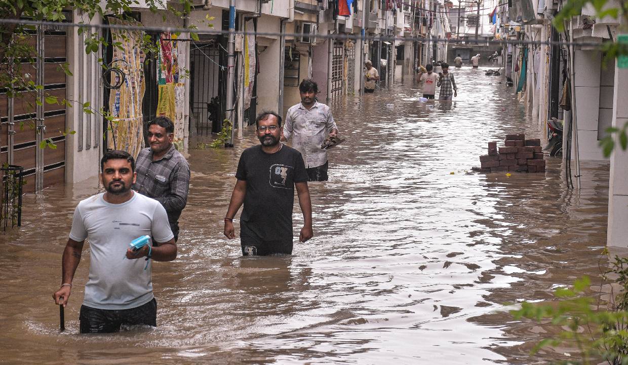 Surat Floods: 24 Dead, over 3,800 rescued as heavy rain triggers widespread inundation