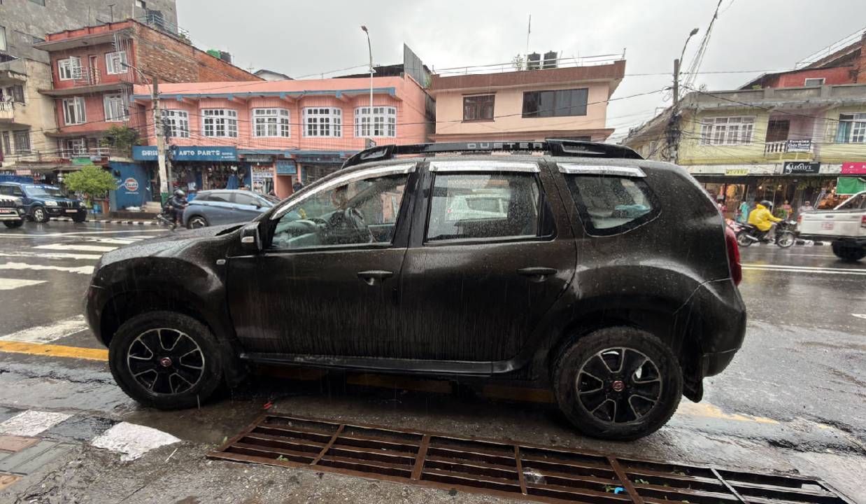 Suspicious vehicles outside Nepal media houses, opposition leader’s residence sparks panic; Police probe Underway